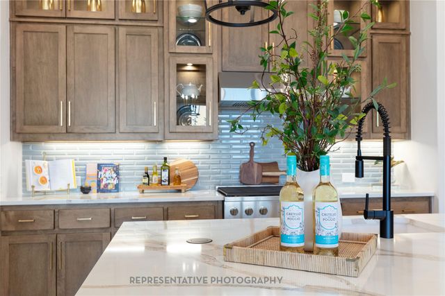 2820 Hillview Lane, Sherman, TX 75092