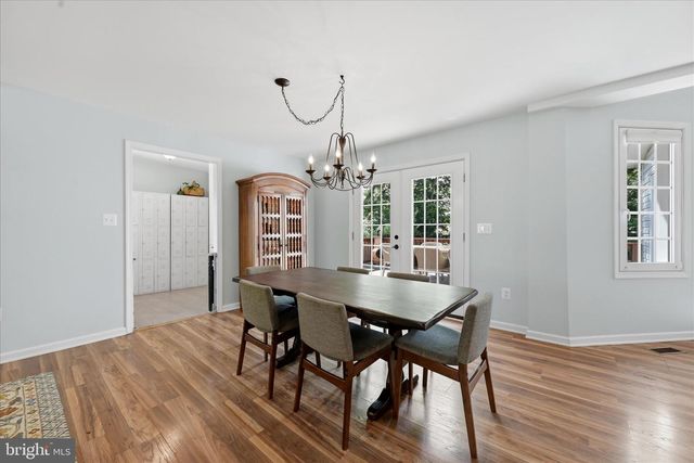 405 EDWARDS FERRY RD NE, Leesburg, VA 20176