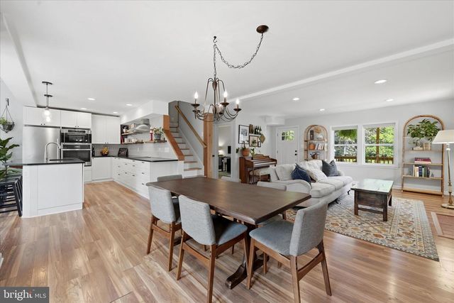 405 EDWARDS FERRY RD NE, Leesburg, VA 20176