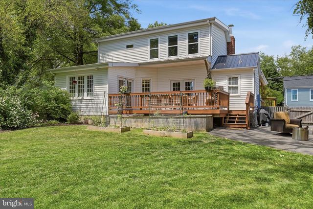 405 EDWARDS FERRY RD NE, Leesburg, VA 20176