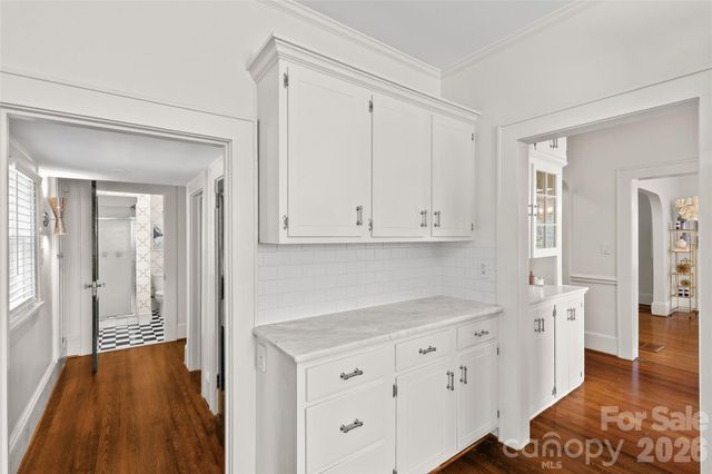 2000 Beverly Drive, Charlotte, NC 28207