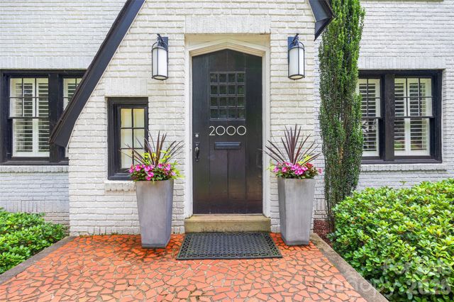 2000 Beverly Drive, Charlotte, NC 28207