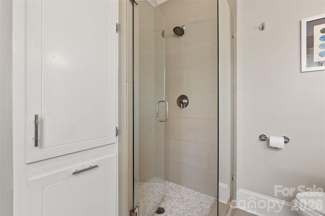 2000 Beverly Drive, Charlotte, NC 28207