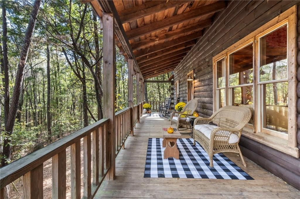 Image 2 of property listing at 7790 Atlanta Newnan Road, Chattahoochee Hills, GA 30268