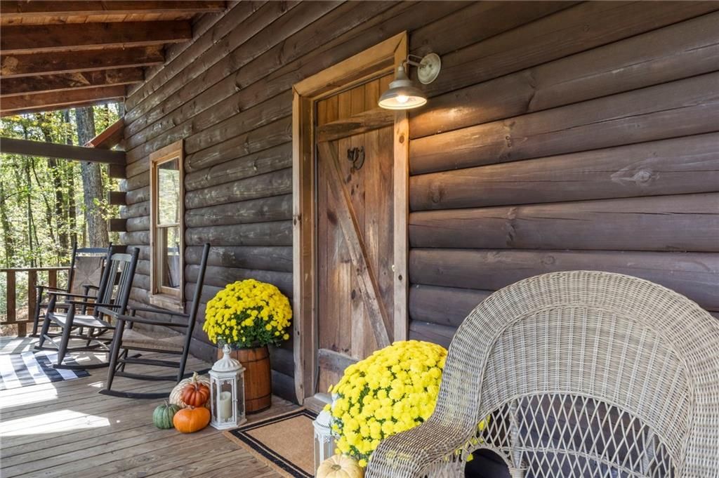 Image 3 of property listing at 7790 Atlanta Newnan Road, Chattahoochee Hills, GA 30268