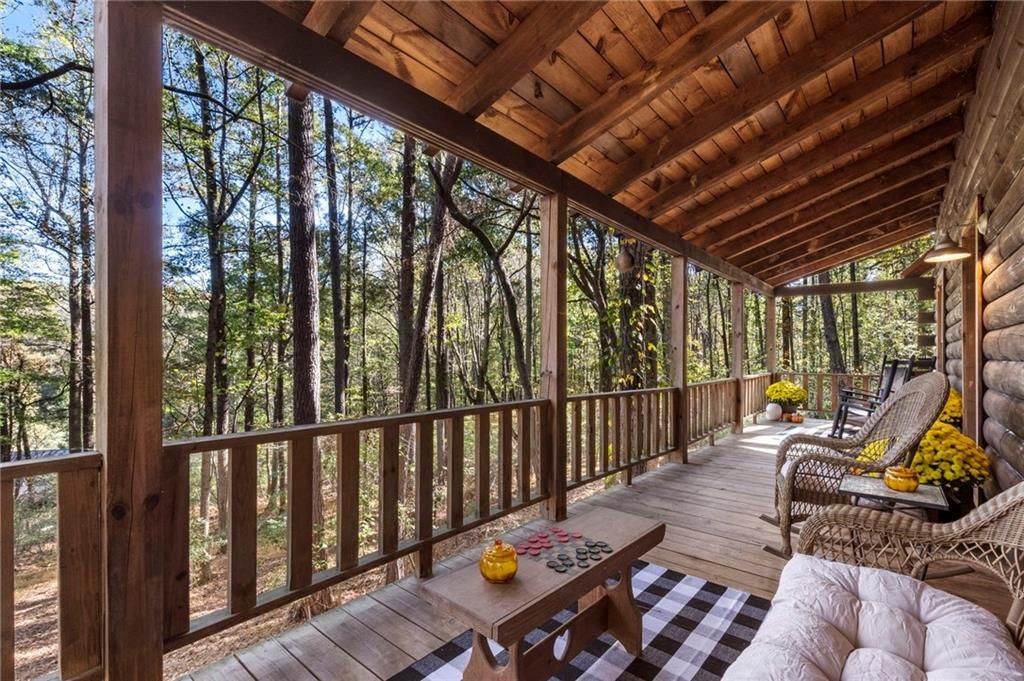 Image 4 of property listing at 7790 Atlanta Newnan Road, Chattahoochee Hills, GA 30268
