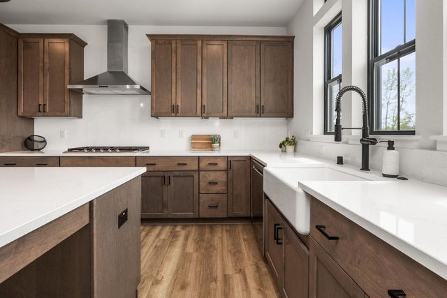 N66W21485 Sagebrush DRIVE, Menomonee Falls, WI 53051