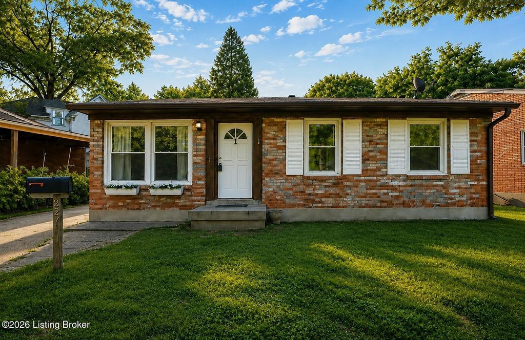 227 Blackburn Ave, Louisville, KY 40206