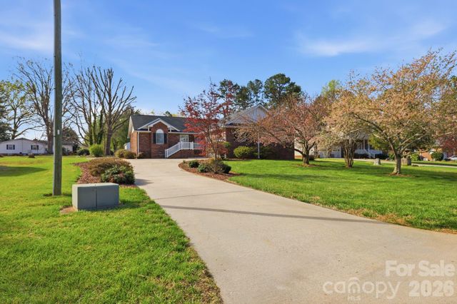105 Stevens Road, Salisbury, NC 28147