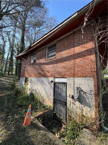 381 Dollar Mill Court SW, Atlanta, GA 30331