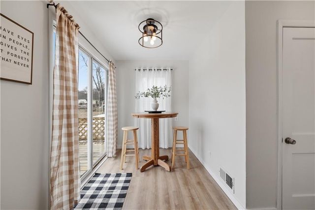 1316 W 29th Terrace S, Independence, MO 64052