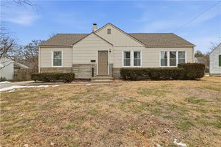 1316 W 29th Terrace S, Independence, MO 64052