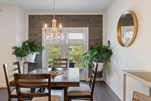 7409 Merrick LN 40, Austin, TX 78745