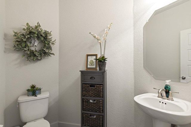 7409 Merrick LN 40, Austin, TX 78745