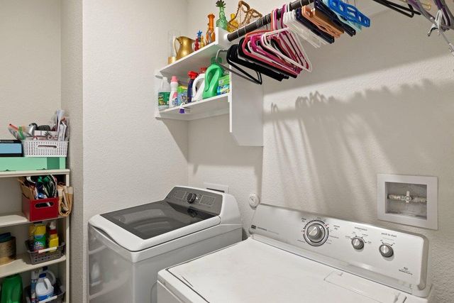 7409 Merrick LN 40, Austin, TX 78745