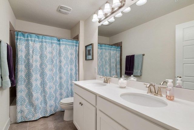 7409 Merrick LN 40, Austin, TX 78745