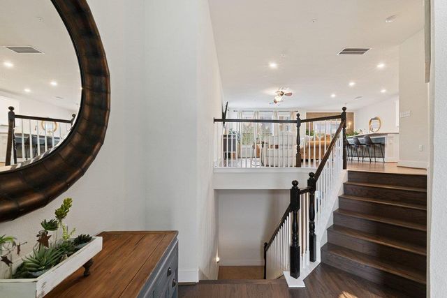 7409 Merrick LN 40, Austin, TX 78745