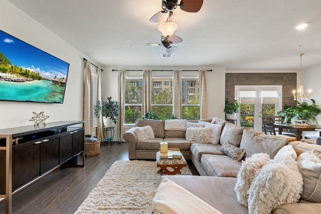 7409 Merrick LN 40, Austin, TX 78745