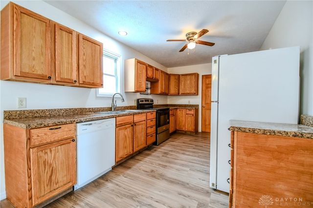 1368 Beach Drive, Medway, OH 45341