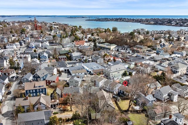 6 Prospect Ct 6, Marblehead, MA 01945