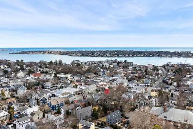 6 Prospect Ct 6, Marblehead, MA 01945