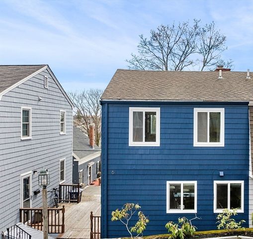 6 Prospect Ct 6, Marblehead, MA 01945