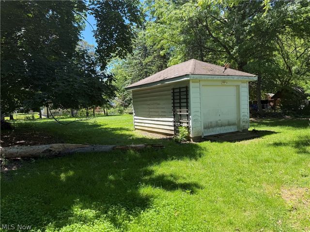 4808 Monticello Boulevard, Richmond Heights, OH 44143
