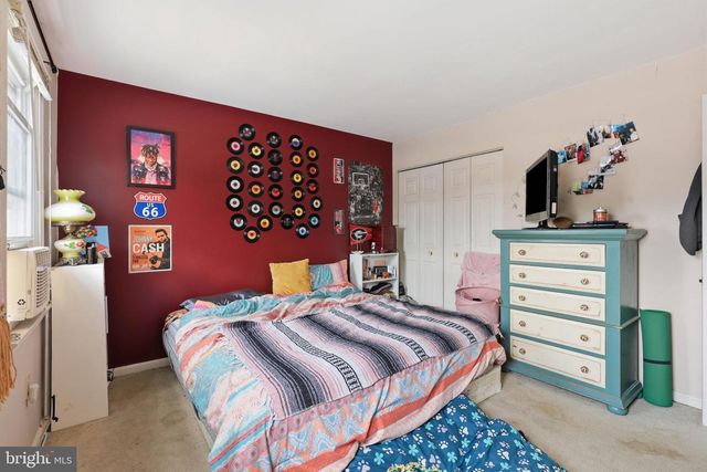 49 HILLDALE DR, Ephrata, PA 17522