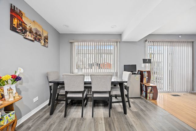 1823 Whaler Lane, Hanover Park, IL 60133