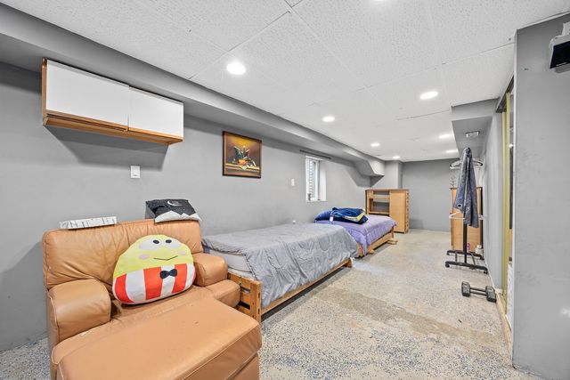 1823 Whaler Lane, Hanover Park, IL 60133