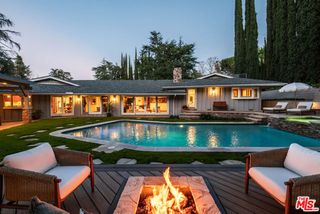 4975 Queen Florence Lane, Woodland Hills (los Angeles), CA 91364
