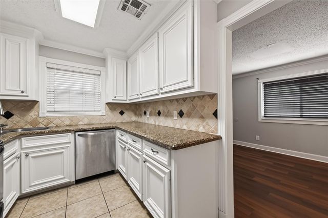4727 Merwin Street A, Houston, TX 77027