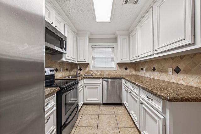 4727 Merwin Street A, Houston, TX 77027