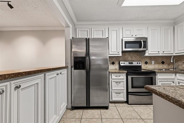 4727 Merwin Street A, Houston, TX 77027