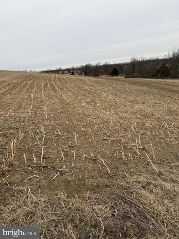 125 HANNA RD, Newburg, PA 17240