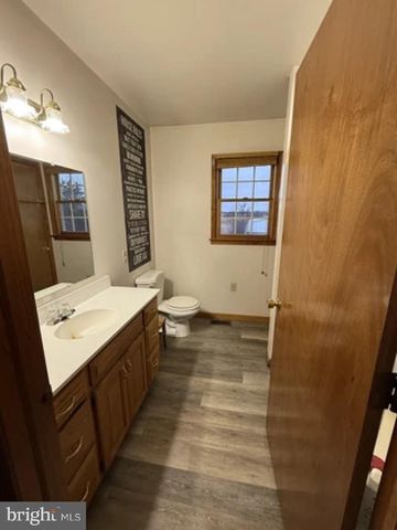 125 HANNA RD, Newburg, PA 17240