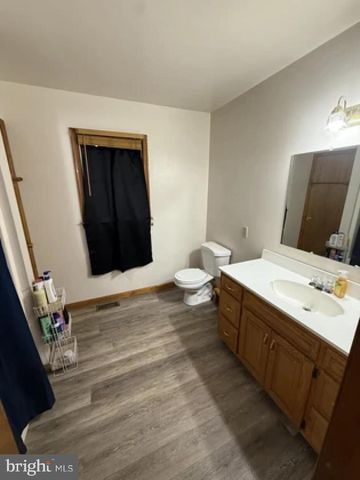 125 HANNA RD, Newburg, PA 17240