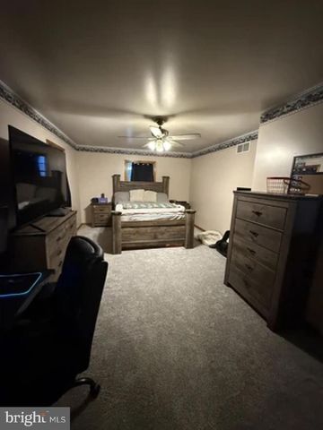 125 HANNA RD, Newburg, PA 17240