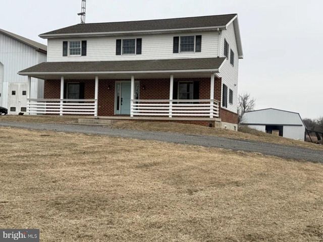 125 HANNA RD, Newburg, PA 17240