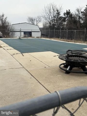 125 HANNA RD, Newburg, PA 17240