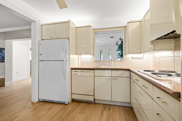 1918 N 39th Avenue, Hollywood, FL 33021