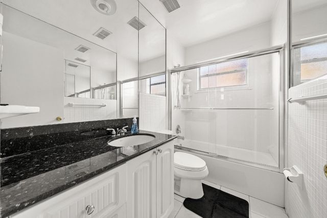 1918 N 39th Avenue, Hollywood, FL 33021