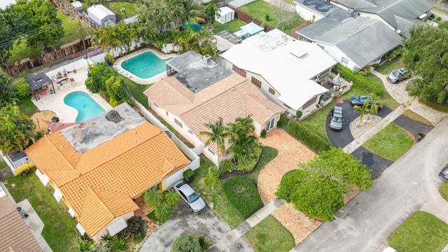 1918 N 39th Avenue, Hollywood, FL 33021