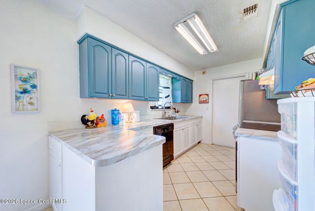 206 San Luis Street SW, Palm Bay, FL 32908