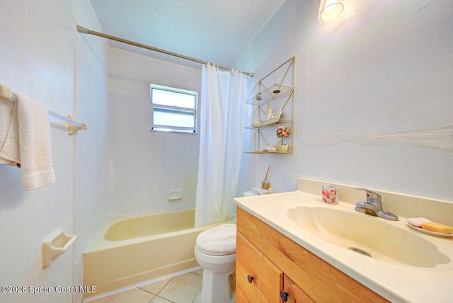 206 San Luis Street SW, Palm Bay, FL 32908