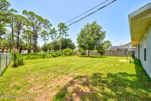 206 San Luis Street SW, Palm Bay, FL 32908