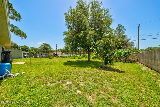 206 San Luis Street SW, Palm Bay, FL 32908