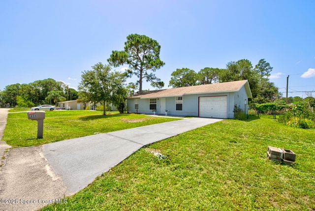 206 San Luis Street SW, Palm Bay, FL 32908