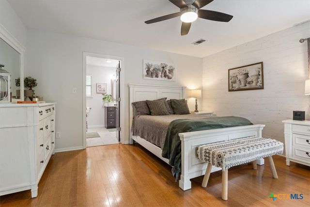 1214 Indian Trail, Salado, TX 76571