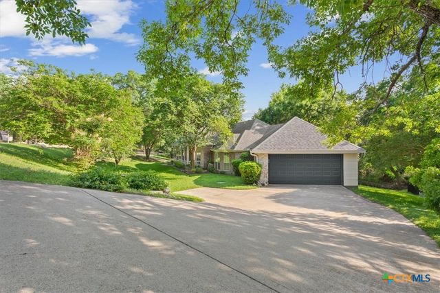 1214 Indian Trail, Salado, TX 76571